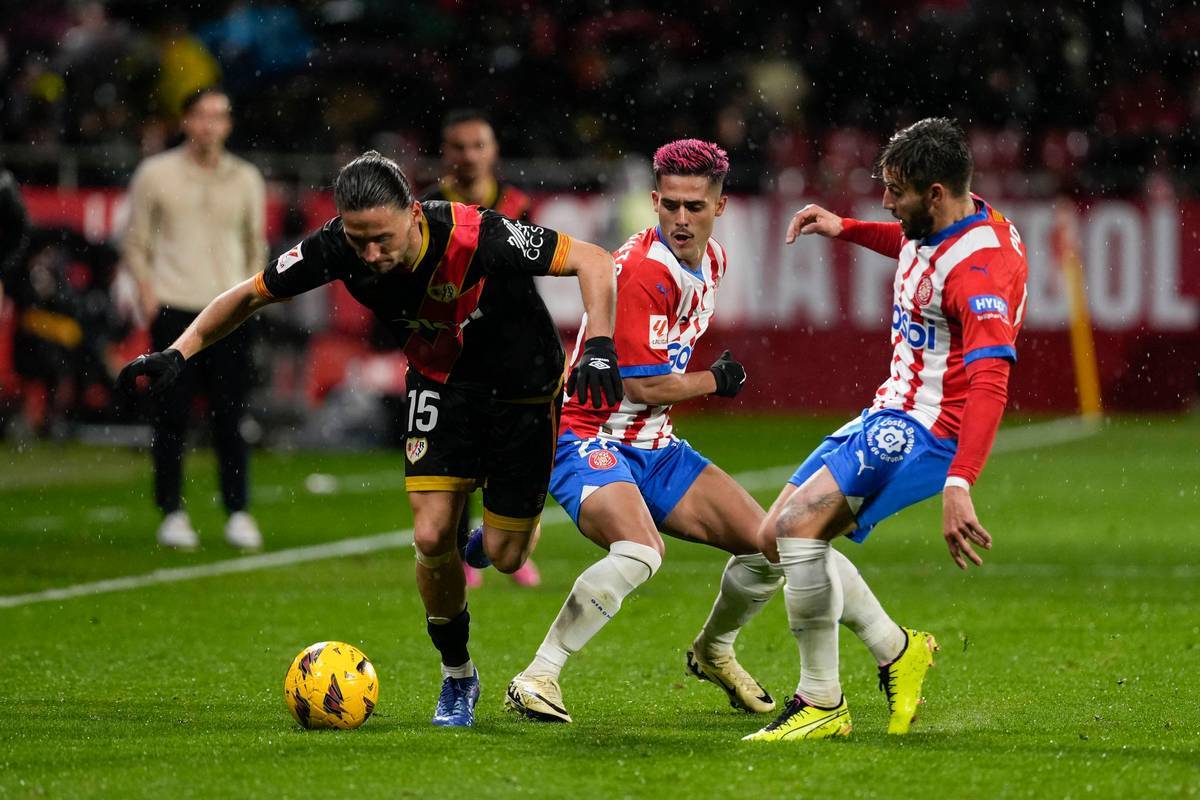 周日018 西甲 巴塞罗那VS赫罗纳，比分预测