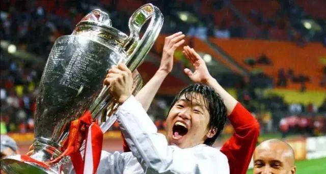 欧冠四强出炉：只要巴萨不夺冠，朴智星之后亚洲第二个欧冠冠军恐将到来